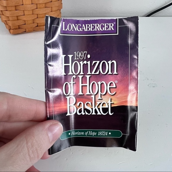 Longaberger 1997 Horizon of Hope Breast Cancer basket with accessories - Picture 4 of 11